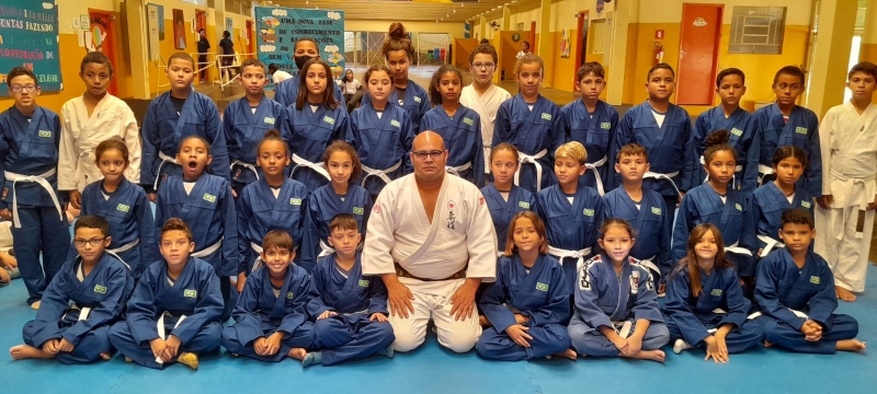 Noticia alunos-da-emebi-ondina-hofig-de-castilho-participarao-de-festival-de-judo